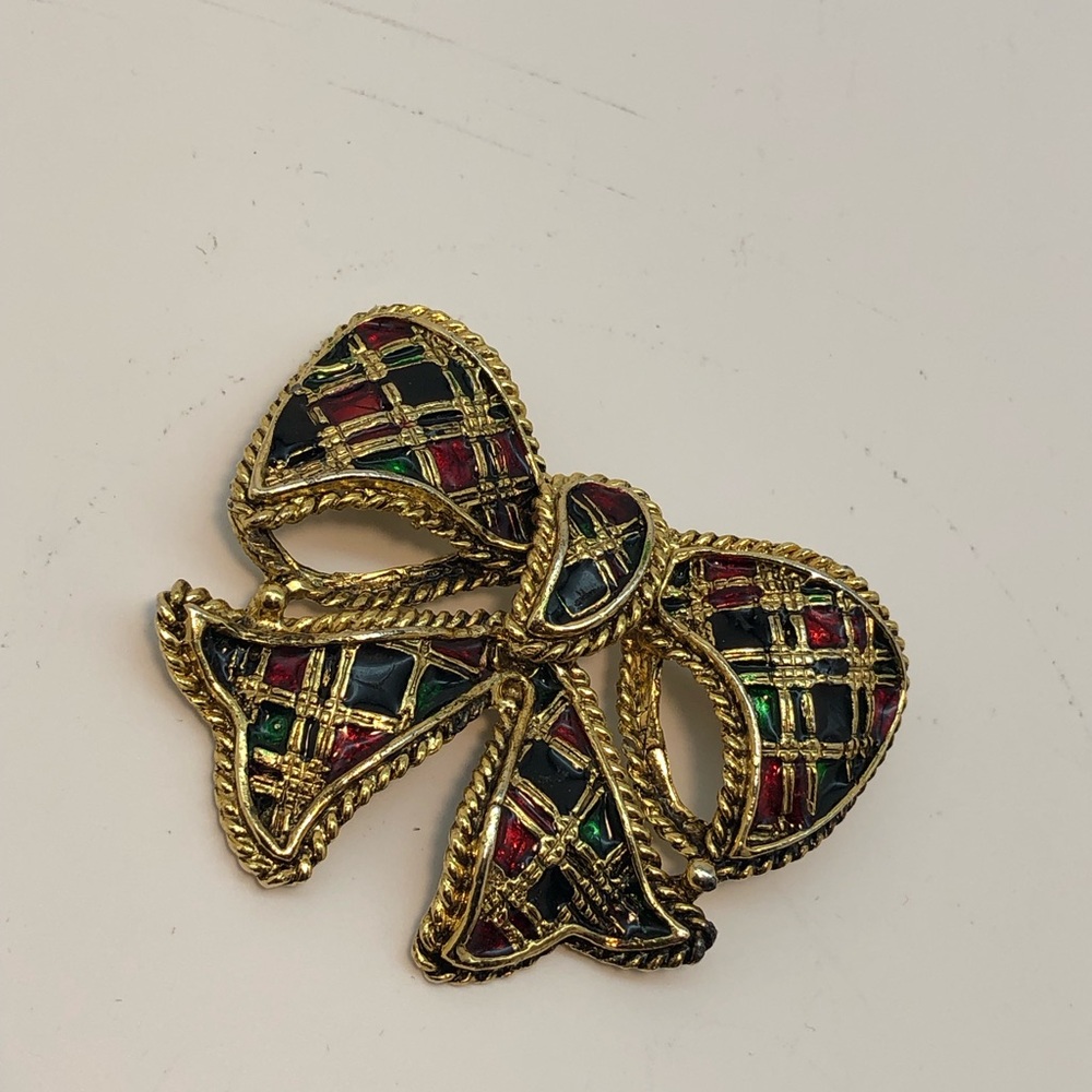 Rare Butler and Wilson tartan Brooch